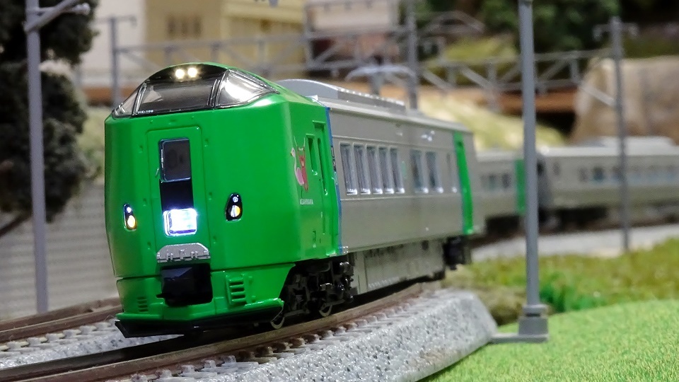 A0845 789系-0 特急「ライラック」が不具合修正で再発売♪ - ビスタ