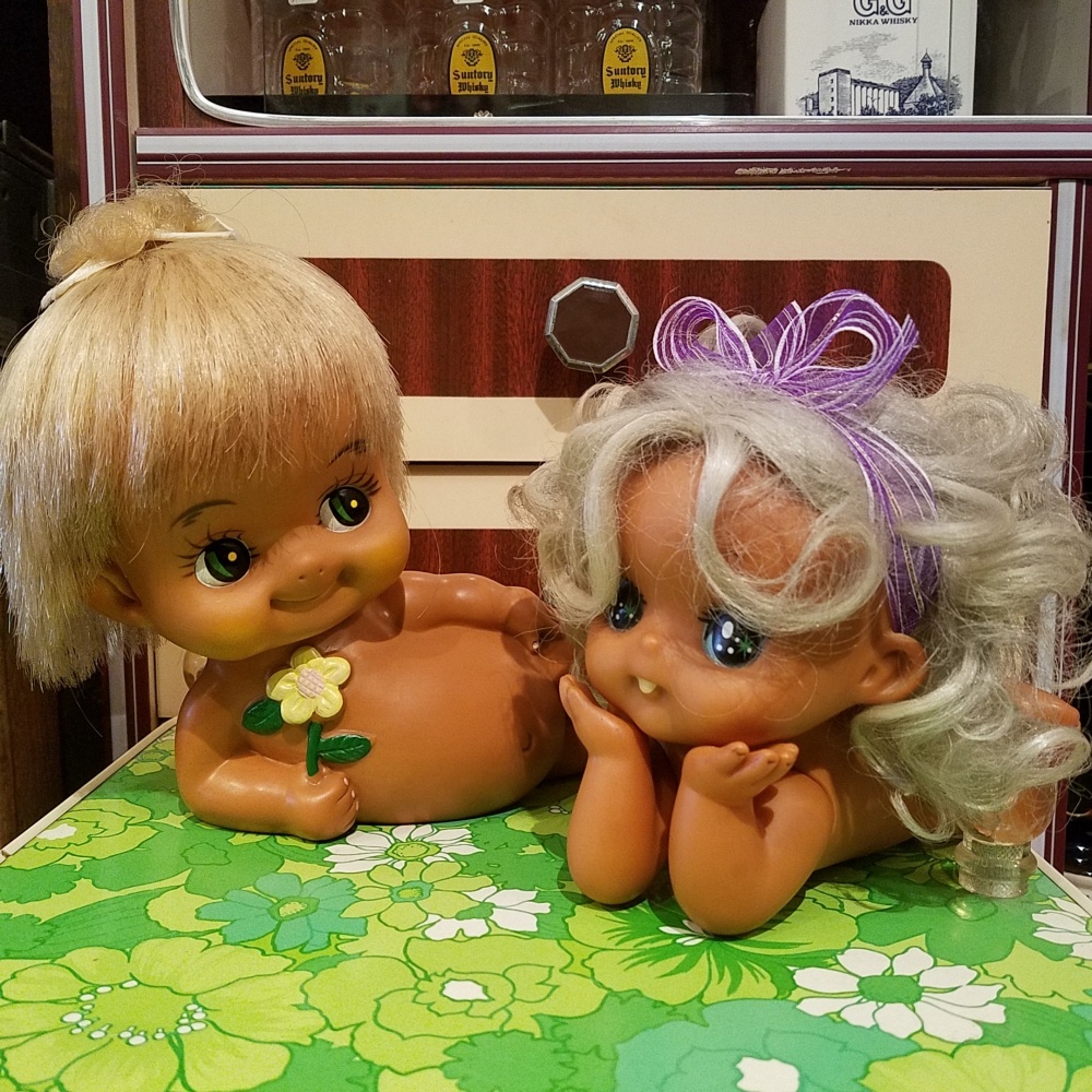 レトロポップ セキグチ・ローラちゃん＆イワイのソフビ人形 - [Sold