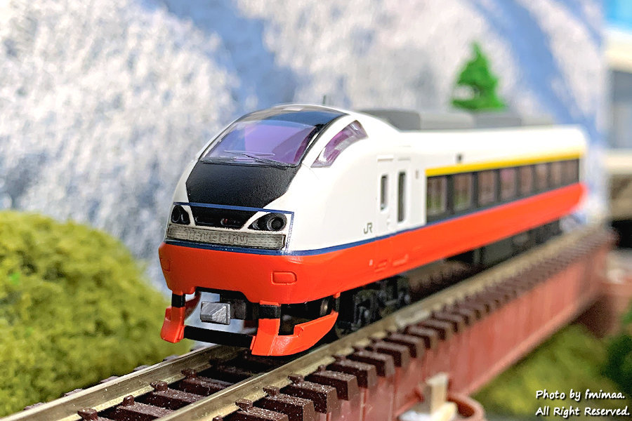 E751系特急つがる（旧製品）入線 … その1 - ナマケモノ写真館