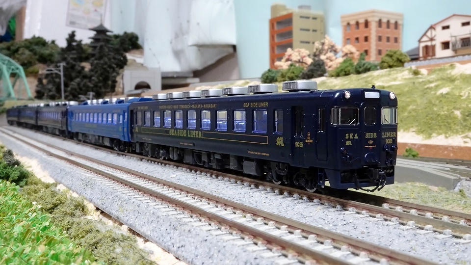 キハ58系 快速シーサイドライナー 紺色編成！！ - ビスタ模型鉄道