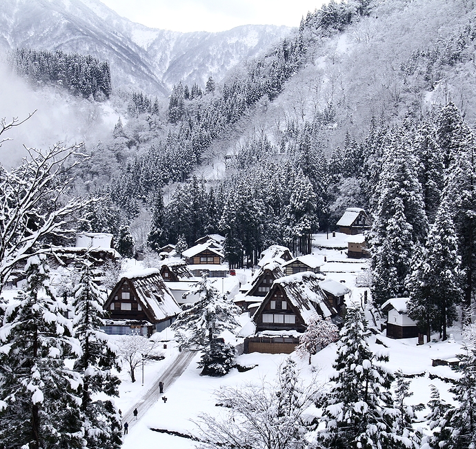 雪の五箇山 水墨画の風景 ～冬の世界遺産・相倉合掌集落雪景色（前編