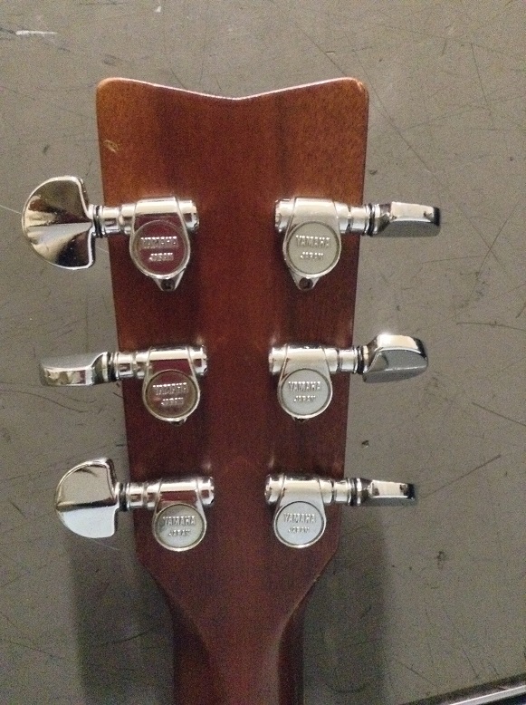 ヤマハ YAMAHA FG-252 オレンジラベル | ログハウスでアコギ