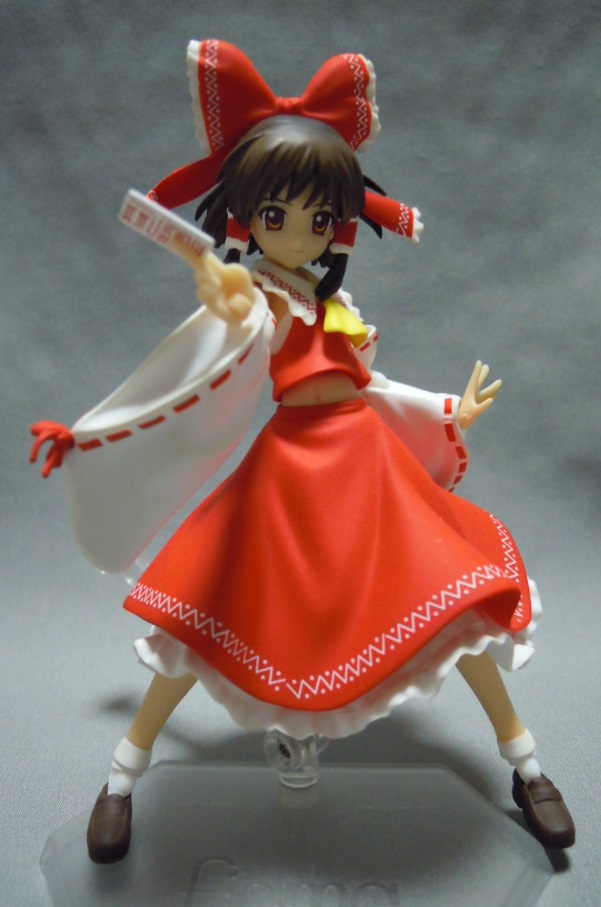 玩具レビュー figma 博麗霊夢 - 金のおにぎり玩具箱