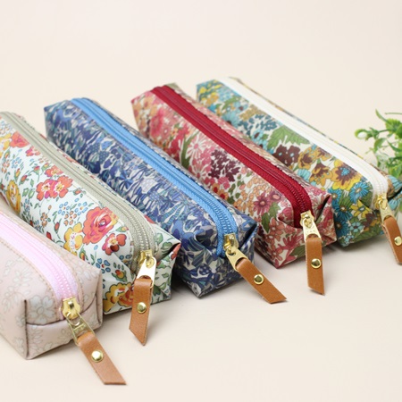 リバティ＊コロンとしたスリムペンケース量産しました - スポンサー