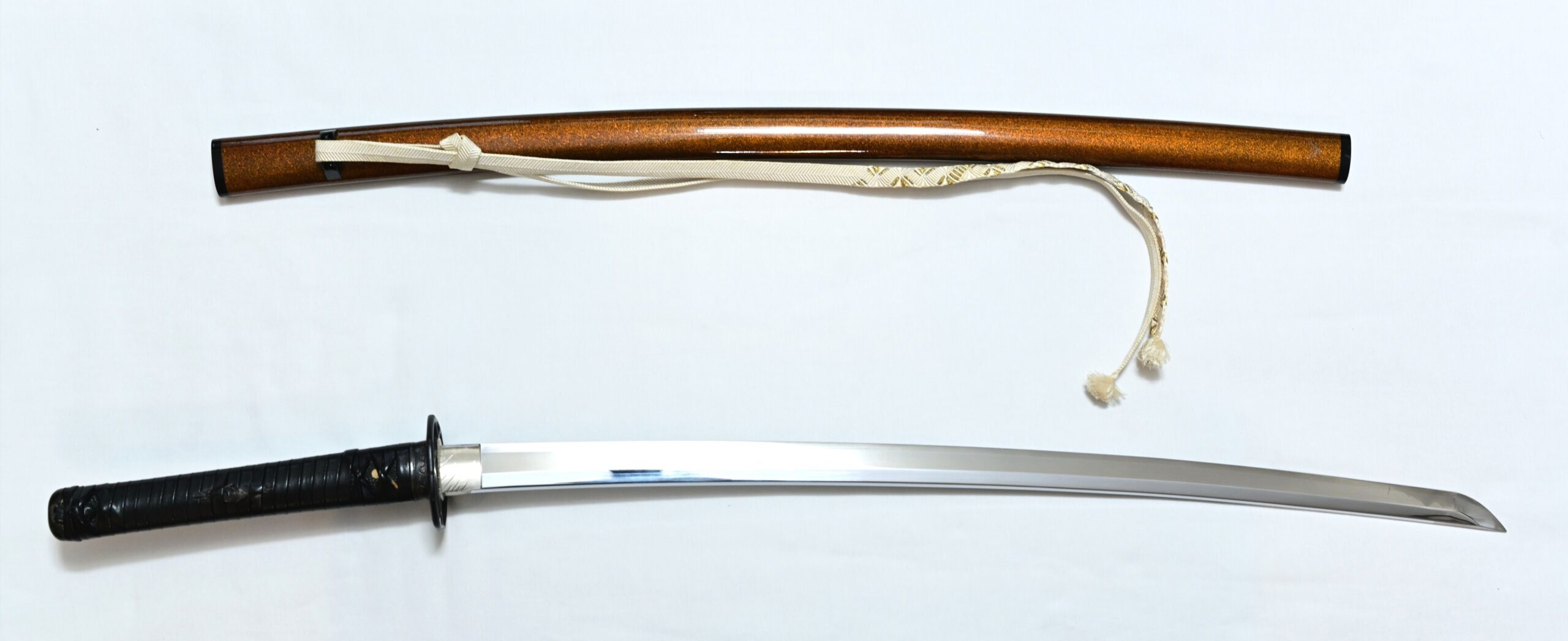 レビュー】真鍮製居合刀（合わせ拵） | 銀の備忘録