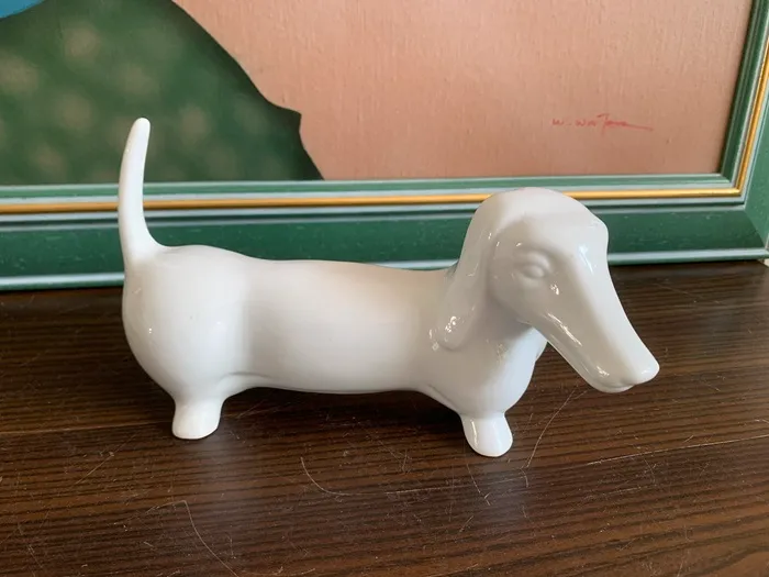 SOLDOUT-ベルギー 70s 陶器 ダックスフンド 犬 置物 白 ヴィンテージ
