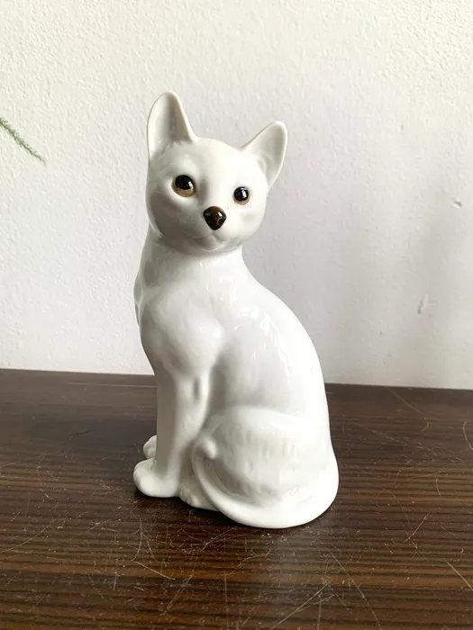フランス 70s 猫 白 置物 陶器 ヴィンテージ | Blue Swallow Vintage