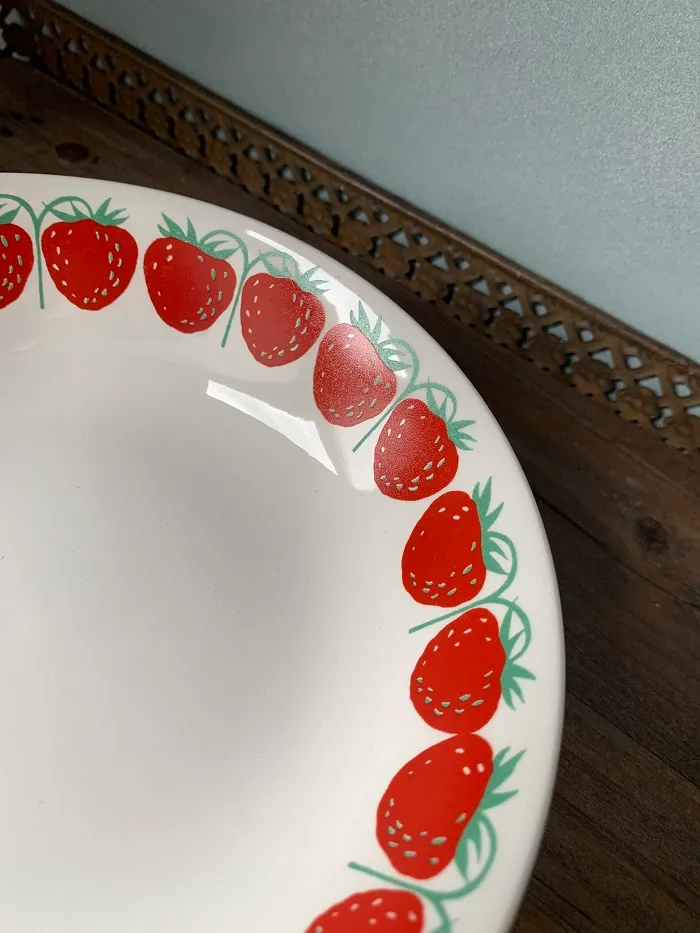 SOLDOUT-フィンランド 60s ARABIA アラビア Pomona イチゴ 苺 陶器