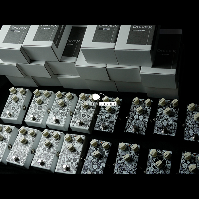 Brush eight / 【予約受付中!2024年9月完成予定】Drive X “Black & White”