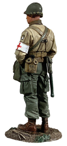 Medic 101st Airborne Winter 1944-45 - Toy Soldier Figurines - 1/30