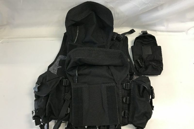 中古 通販 「BLACKHAWK/ブラックホーク タクティカルベスト実物