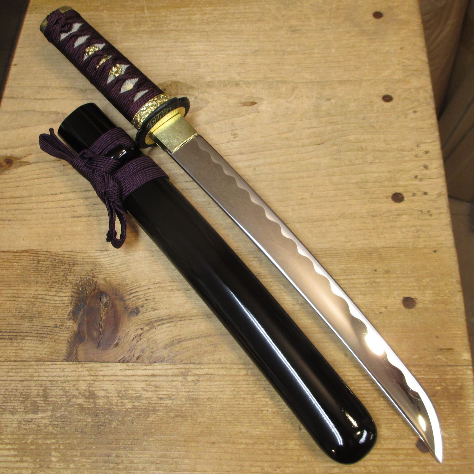 武装商店 / 美術刀(BASEに移管しました)