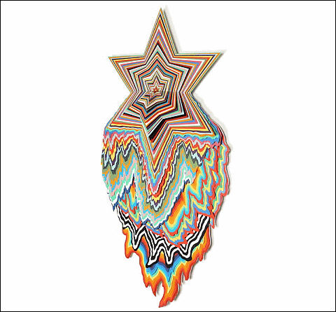 幻覚の中に飛び込んだかのような虹色の渦に巻き込まれるジェン