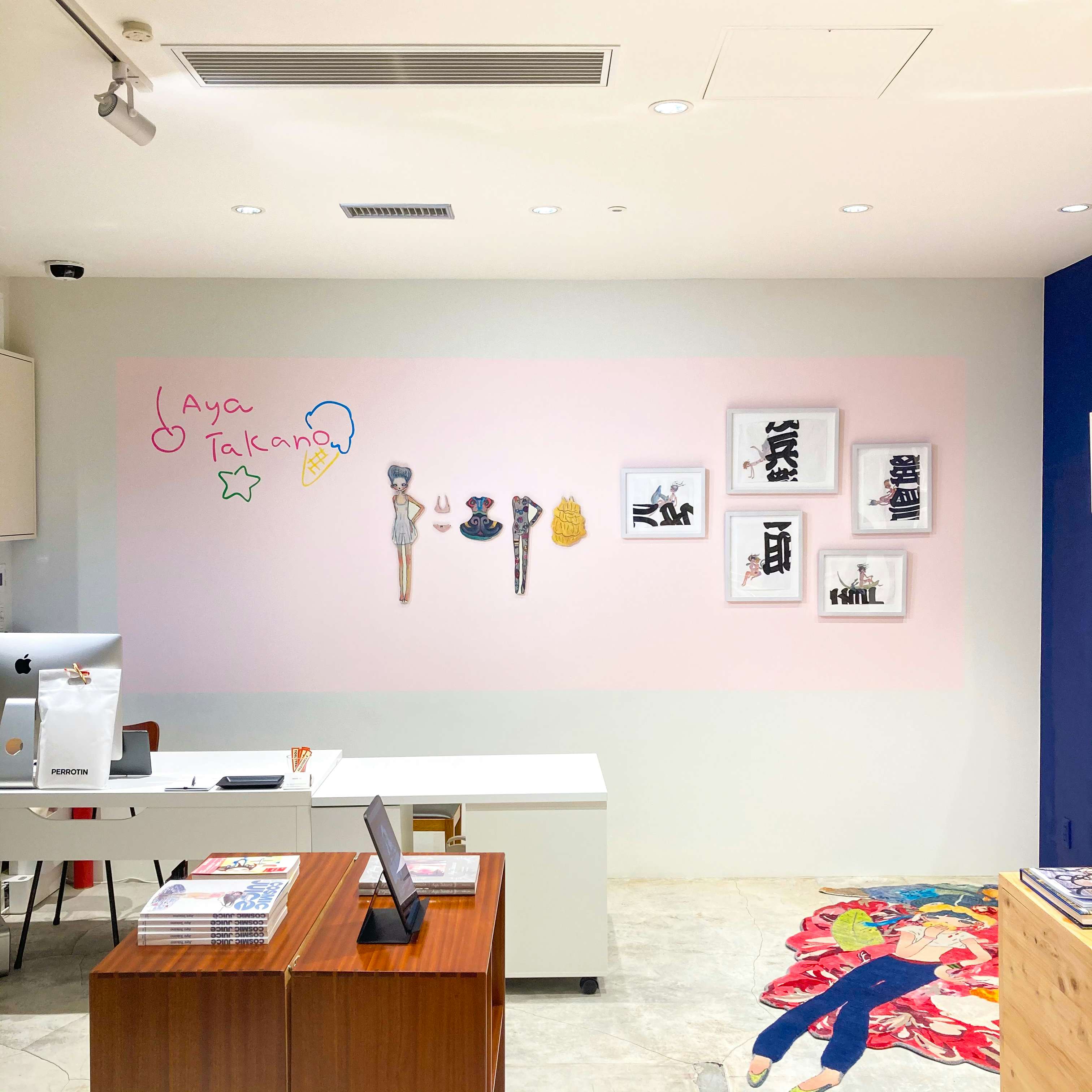 タカノ綾の世界をアートラグで味わう。「PERROTIN 106」で開催中の作品