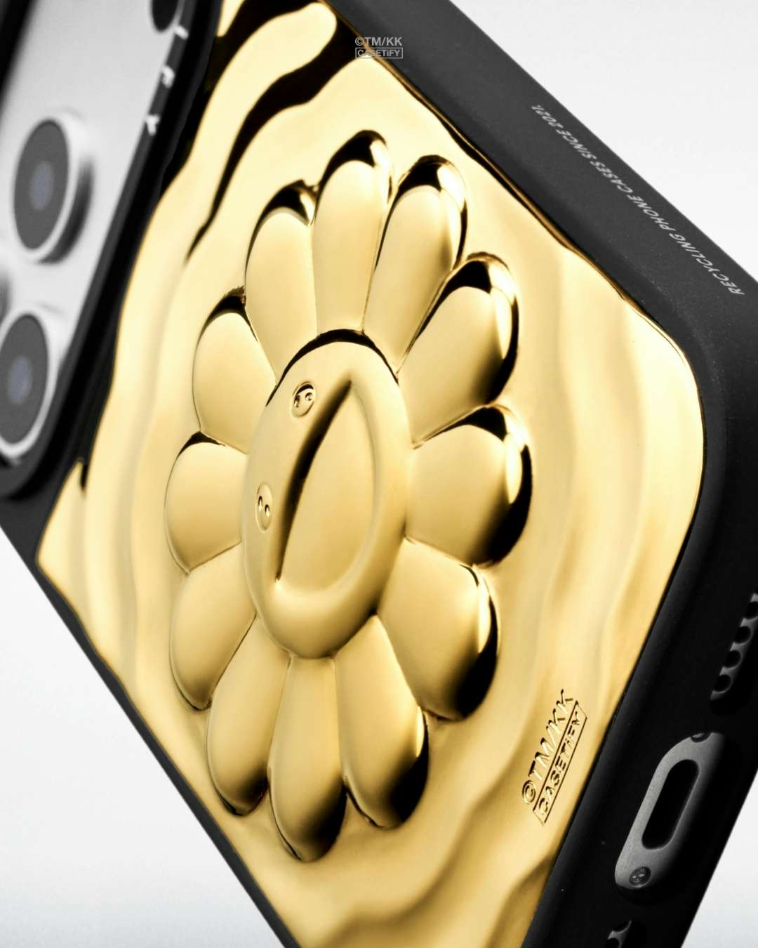 1758934844331_e0252713ef52c519