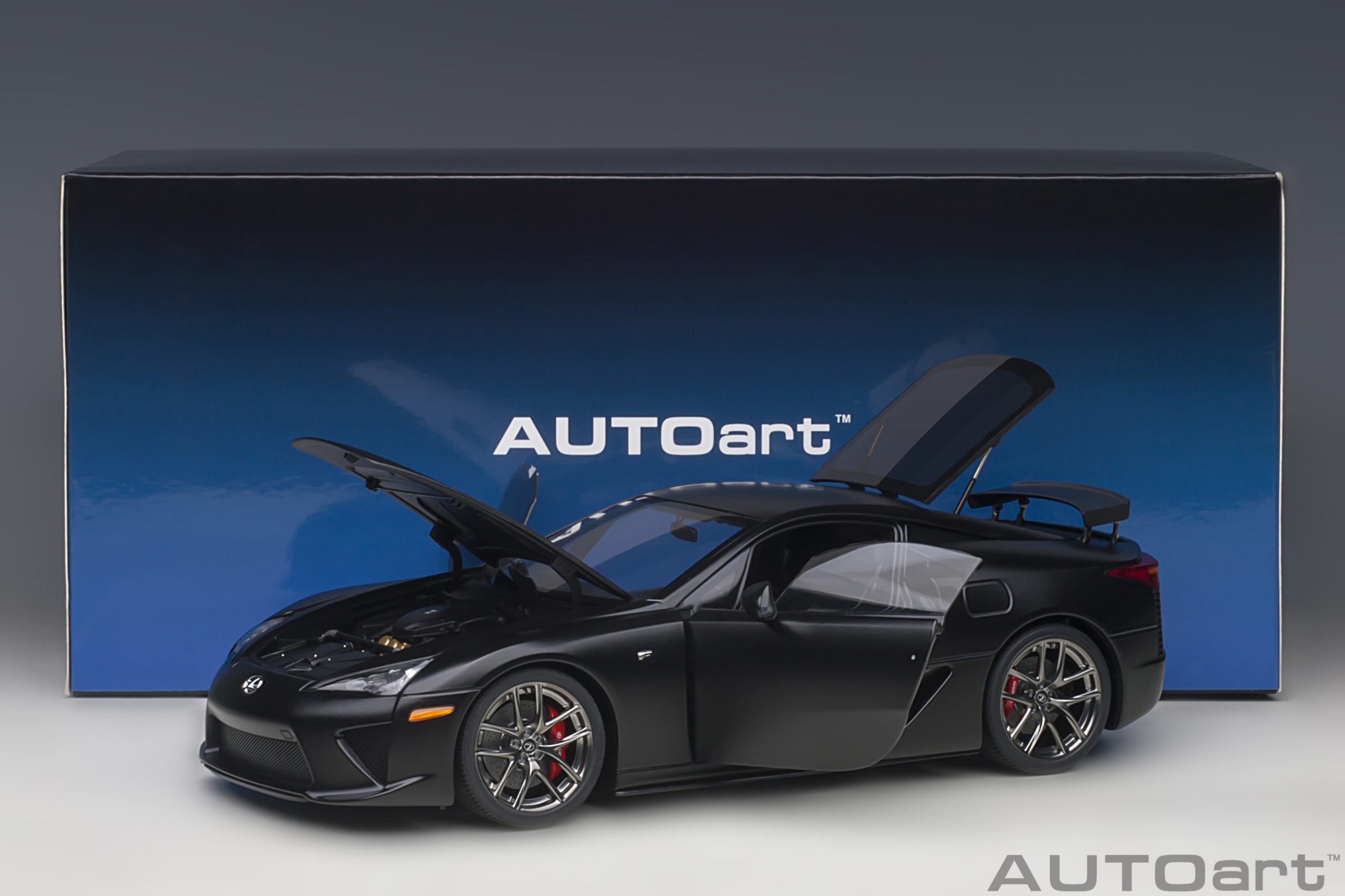 AUTOart 78852 Lexus LFA 1:18 Matt Black » BT Diecast