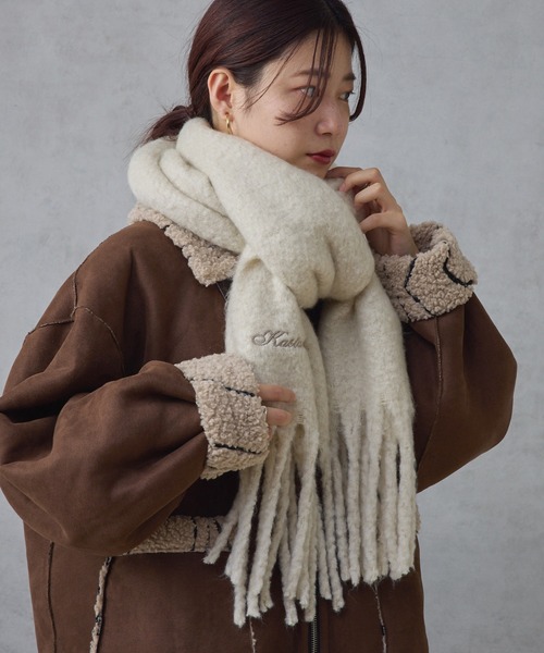 Kastane（カスタネ）の「刺繍フリンジマフラー（マフラー）」 - WEAR