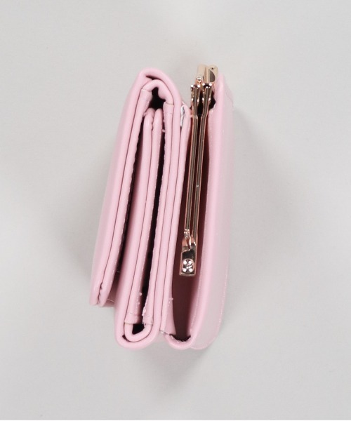 SPINNS（スピンズ）の「チェリーデザイン 合皮三つ折りミニウォレット