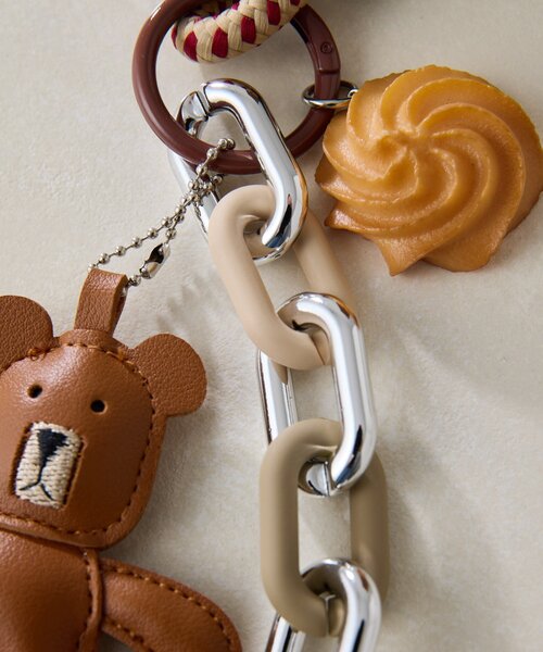 セール】《インフルエンサーuchida企画》ゆるくまストラップ（チャーム