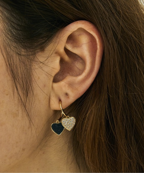 セール】大粒ハートチャーム 2連フープピアス / ゴールド / 韓国風