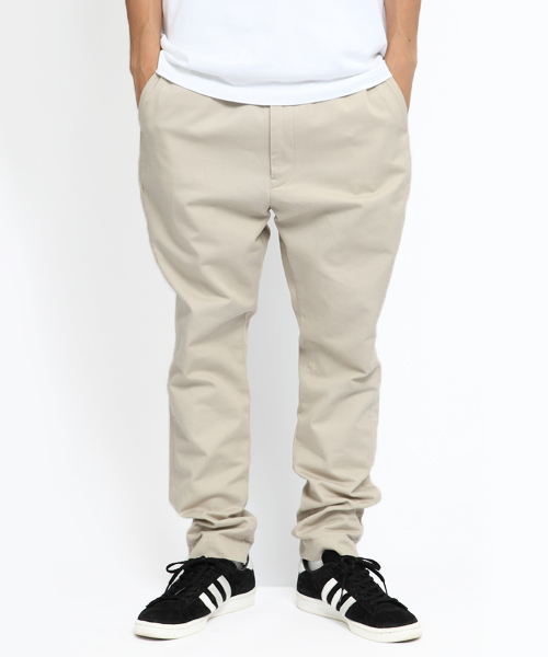 XLARGE（エクストララージ）の「CUSTOM FIT CHINO（チノパンツ）」 - WEAR