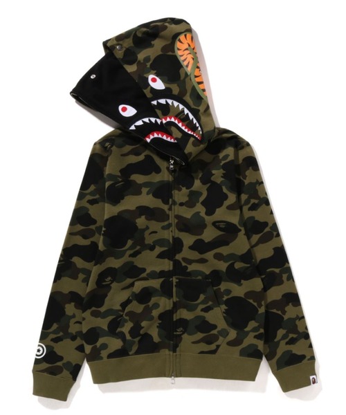 A BATHING APE（アベイシングエイプ）の「1ST CAMO DOUBLE SHARK FULL
