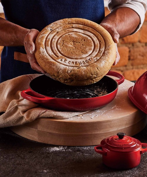 シグニチャー ブレッド・オーブン 24cm（鍋/フライパン）｜Le Creuset