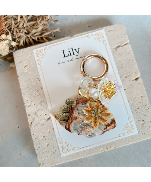 Lily accessory】インド刺繍リボンチャーム(MA)（チャーム）｜tone