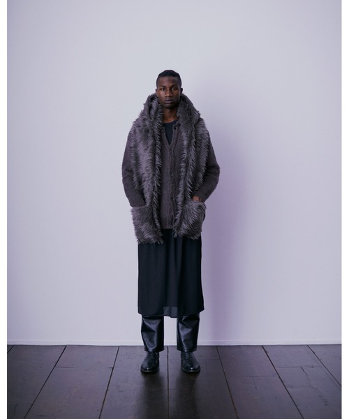 Juha（ユハ）の「FUR HOODED MUFFLER（マフラー）」 - WEAR