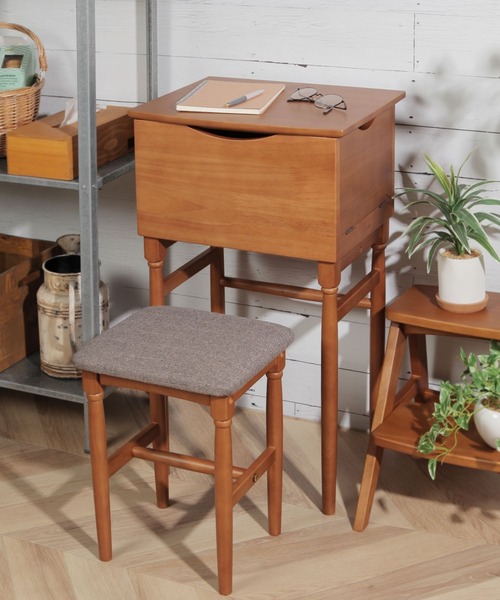 daily CLIP】無垢のドレッサー＆スツール（家具）｜studio CLIP