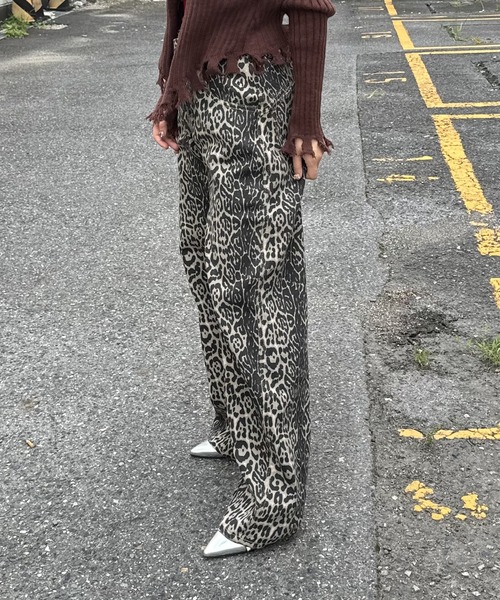 セール】レオパード柄デニムパンツ（デニムパンツ）｜madrepadre