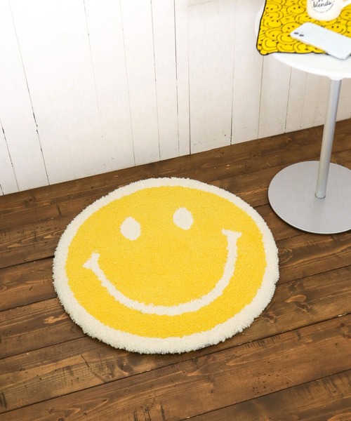しっかりした厚み]スマイルラウンドマット（ラグ/マット）｜BAYFLOW
