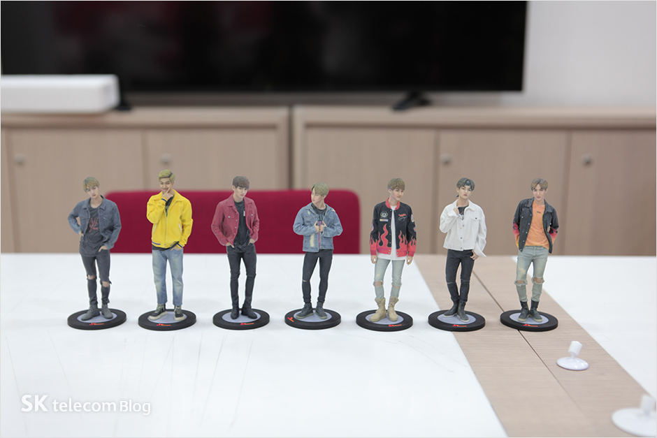 Picture] BTS X SK Telecom 'T-World' Goods [170220] |