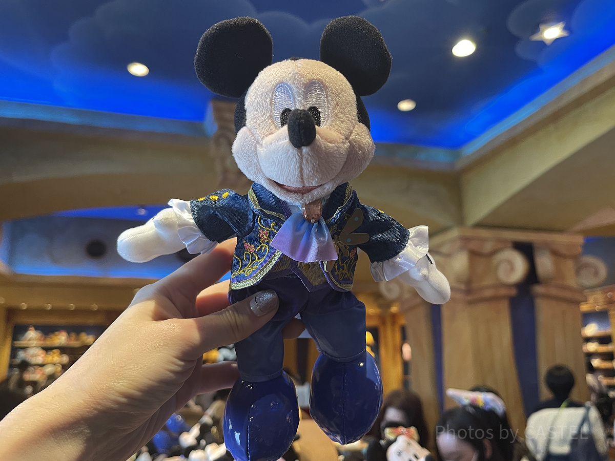 ミッキーぬいぐるみバッジ（ファンタジースプリングスグッズ