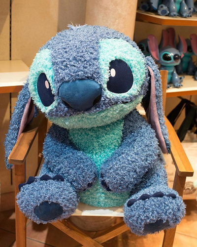 ディズニーのスティッチのぬいぐるみ11選！ツムツムグッズも値段付で紹介