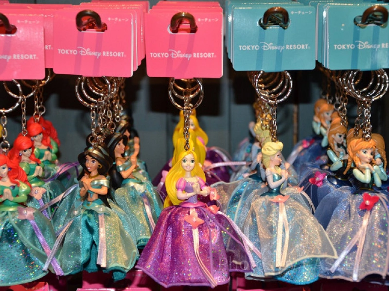2026】ラプンツェルグッズ34選！ディズニーのピアスや文房具など大人