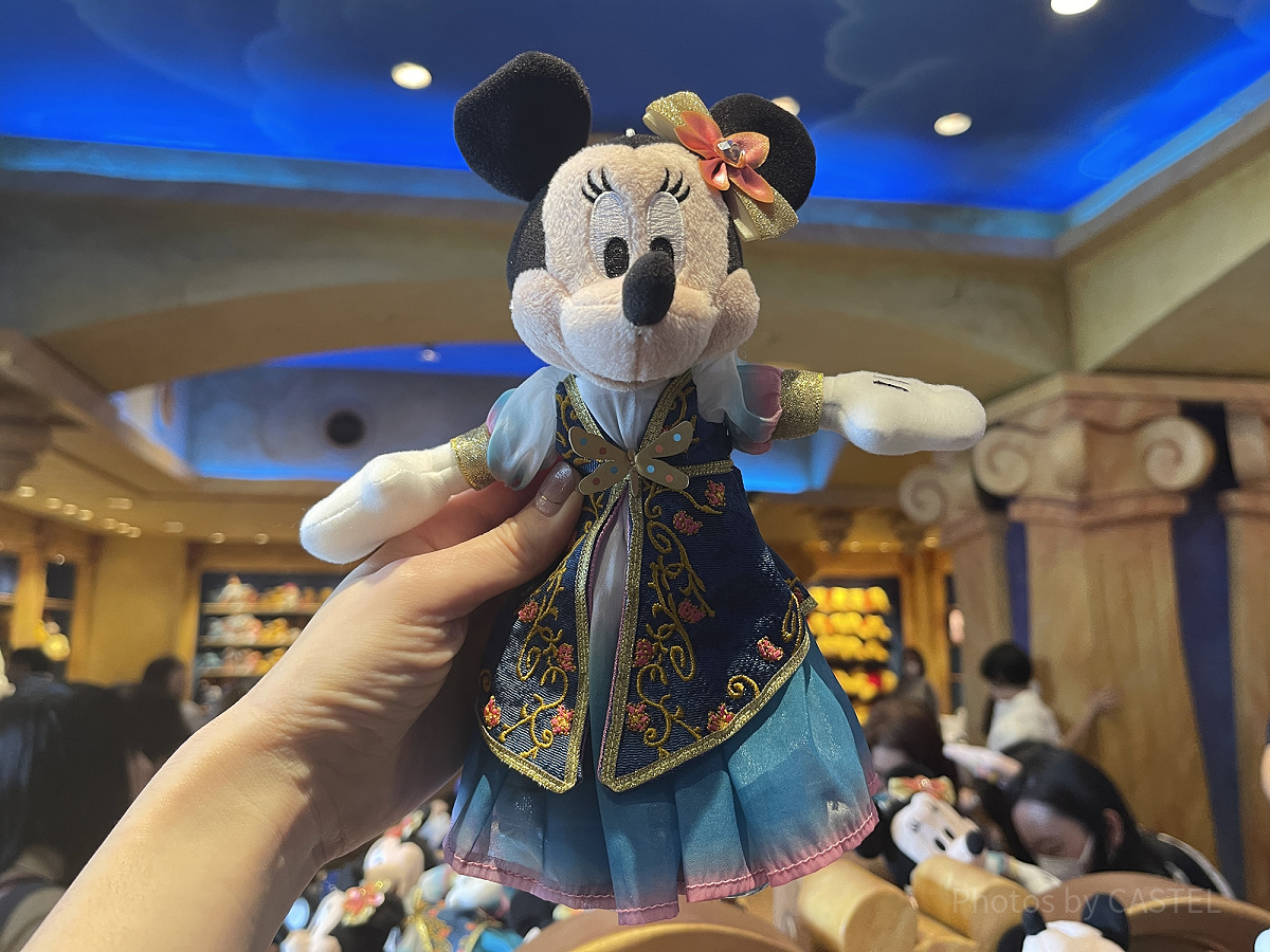 ミニーぬいぐるみバッジ（ファンタジースプリングスグッズ