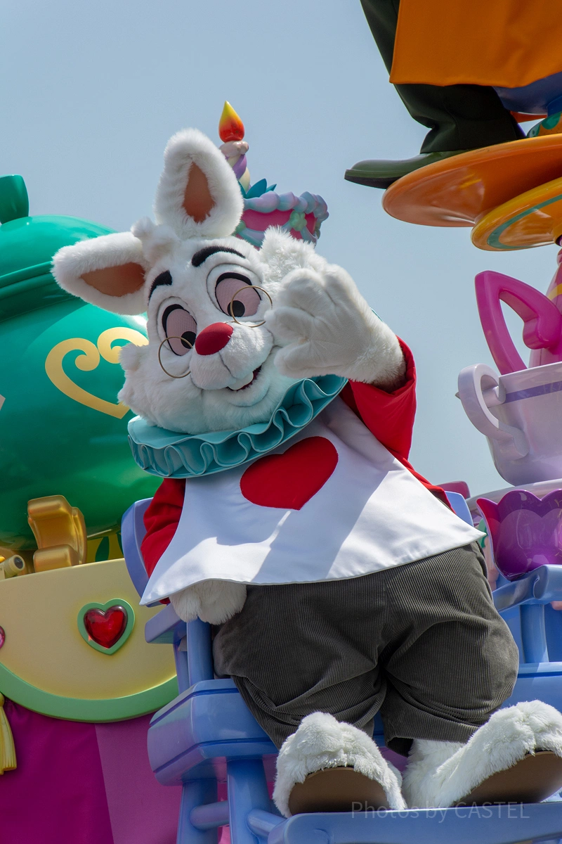 ホワイトラビット】ふしぎの国のアリスのキャラクター！プロフィール