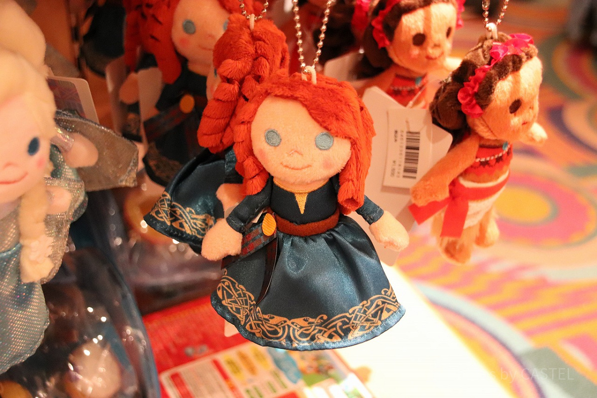 メリダぬいぐるみバッジ| キャステル | CASTEL ディズニー情報