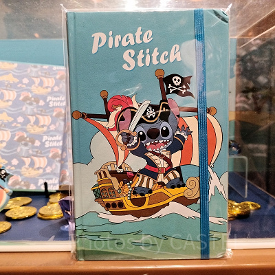 上海ディズニーカリブの海賊グッズ：牢獄の野犬風プルートのぬいぐるみ