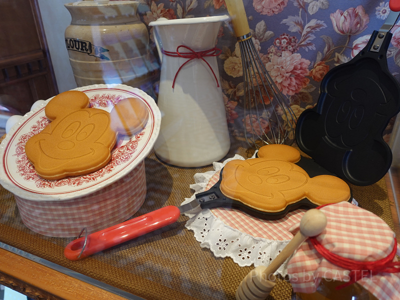 ディズニー】ミッキーフェイスのパンケーキメーカーが発売！値段＆販売