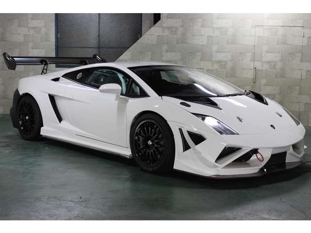 ガヤルド LP570-4 スーパートロフェオ ストラダーレ eギア 4WD(愛知)の