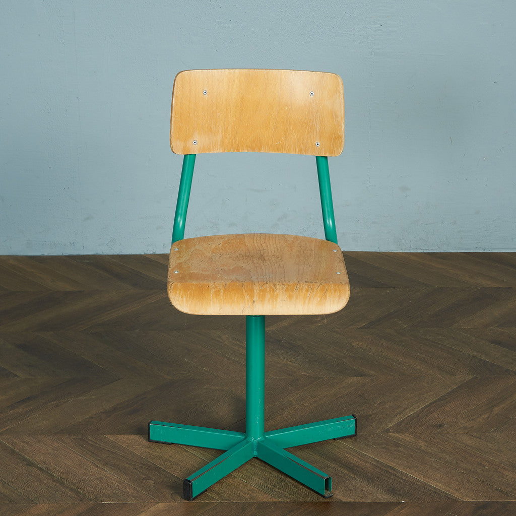 インダストリアル スクールチェア #74902 – camori ヴィンテージ家具