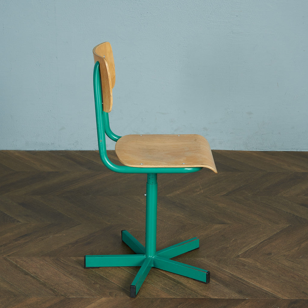 インダストリアル スクールチェア #74902 – camori ヴィンテージ家具