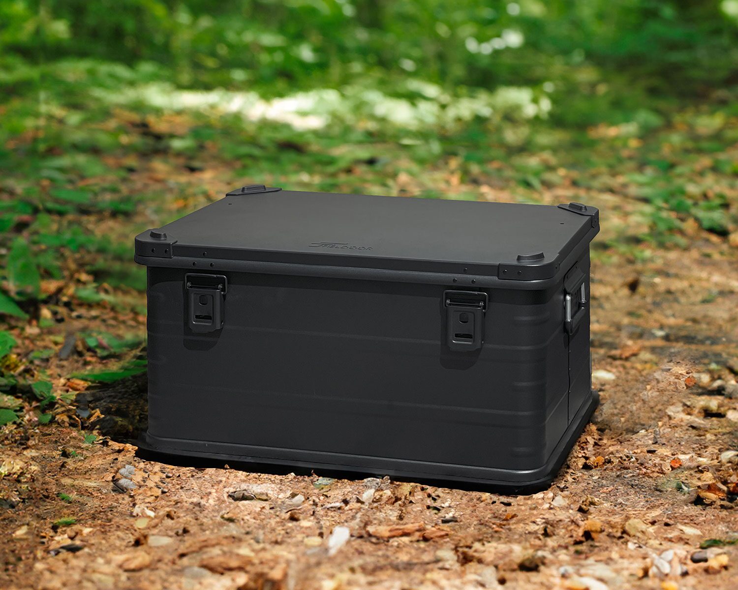 フィールドアから「アルミコンテナボックス ブラック S/M/L」登場