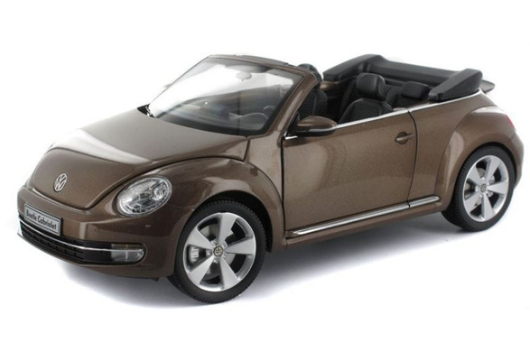 Volkswagen New Beetle Convertible Toffee Brown Metallic 1/18