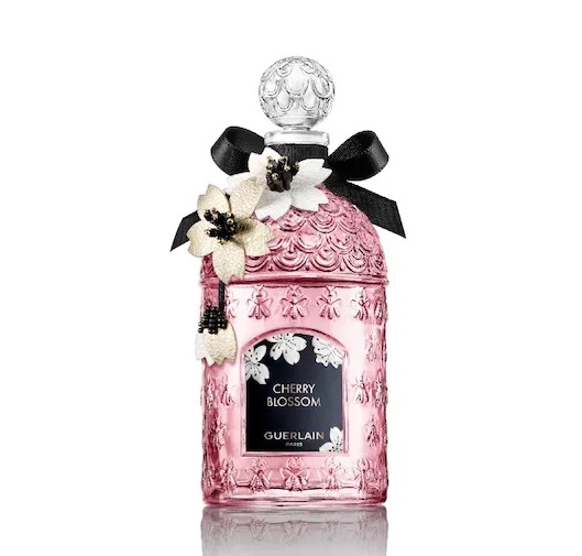 これはもう芸術品…！ゲランの桜香水が日本の刺繍アーティストとコラボ