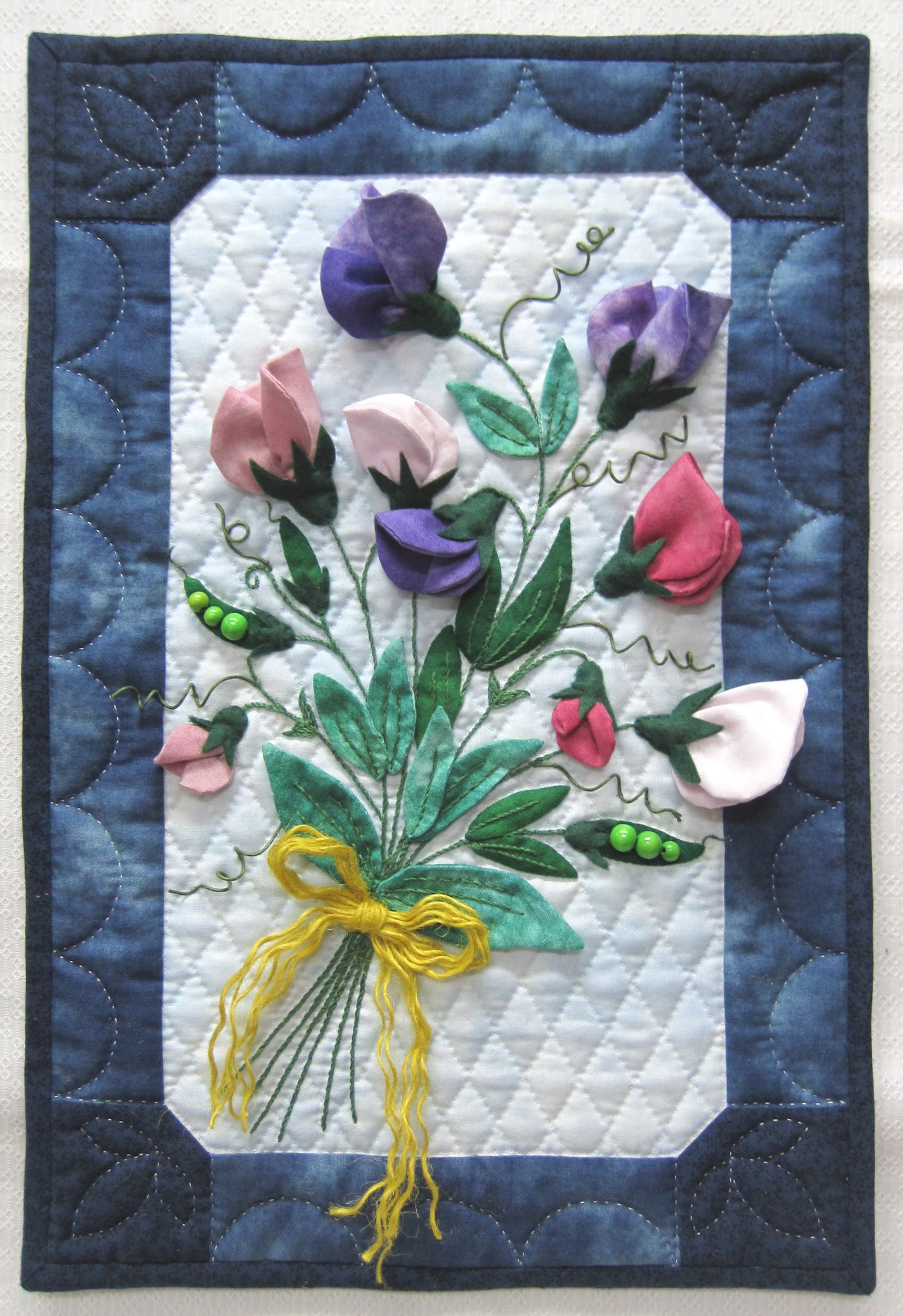 楽しく作る立体花のタペストリー 商品詳細｜オリジナルパッチワーク