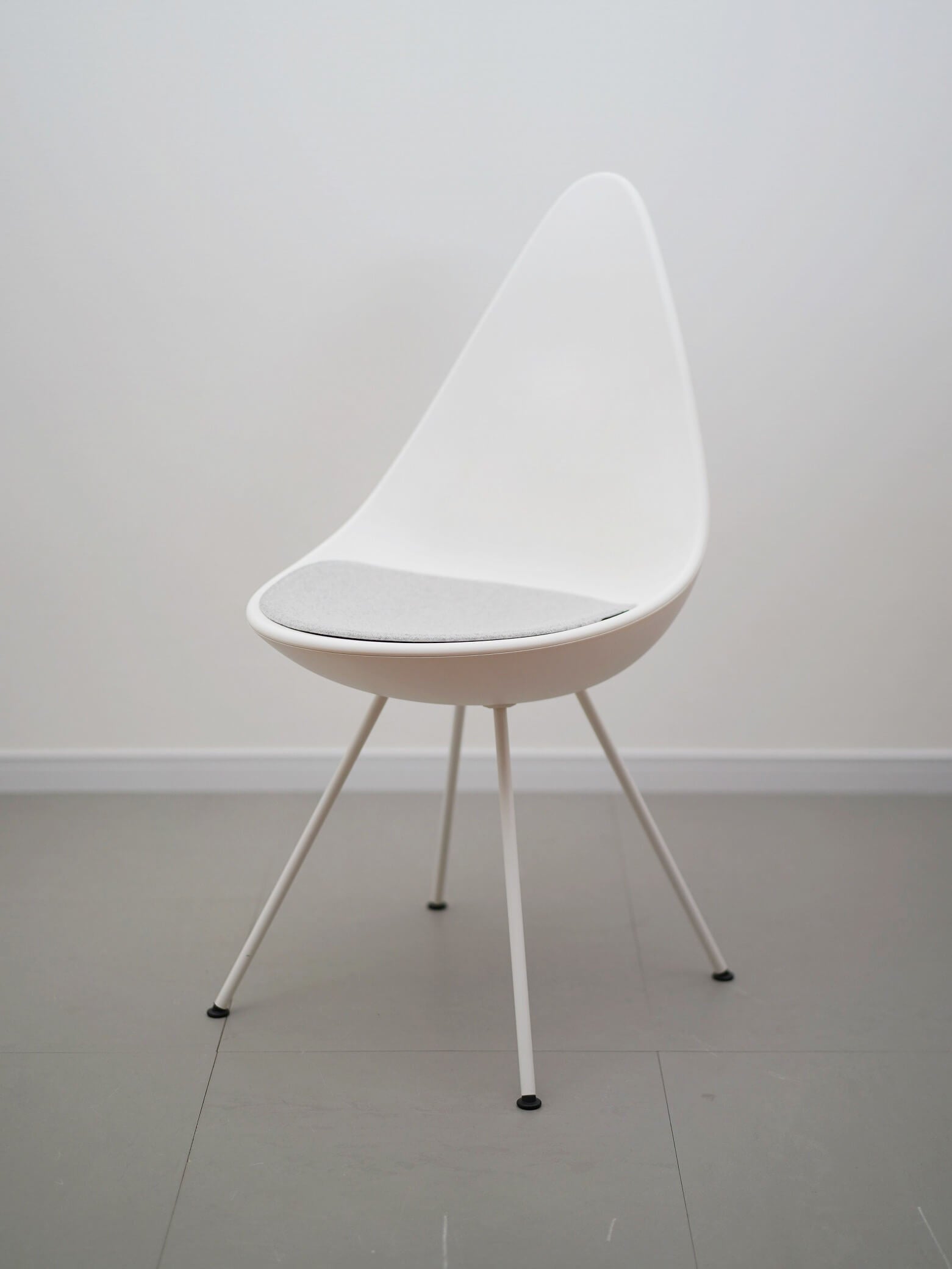 ドロップチェア 専用クッション付 ホワイト 白 フリッツ・ハンセン