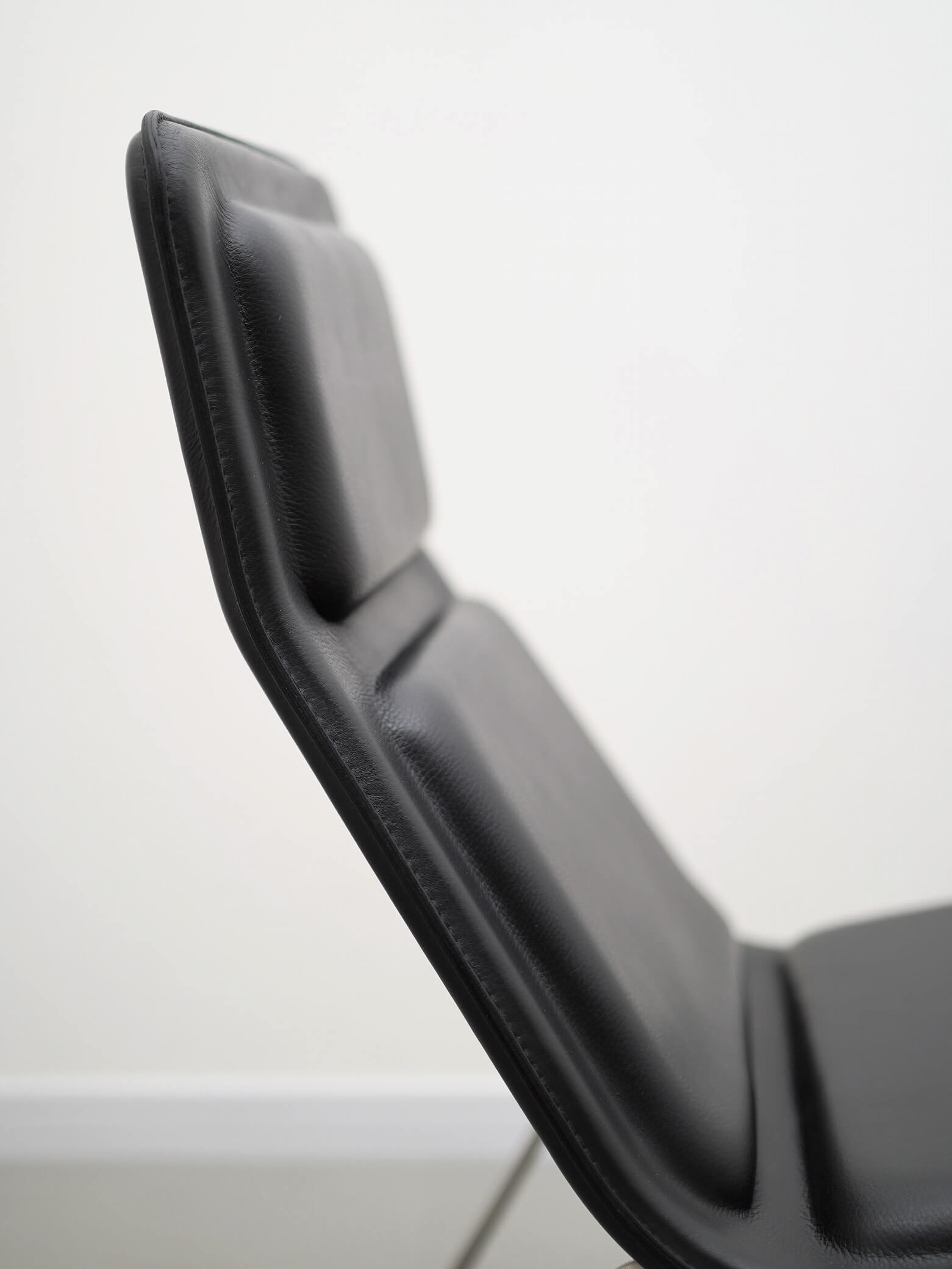 ローパッド ラウンジチェア ② ジャスパー・モリソン カッペリーニ